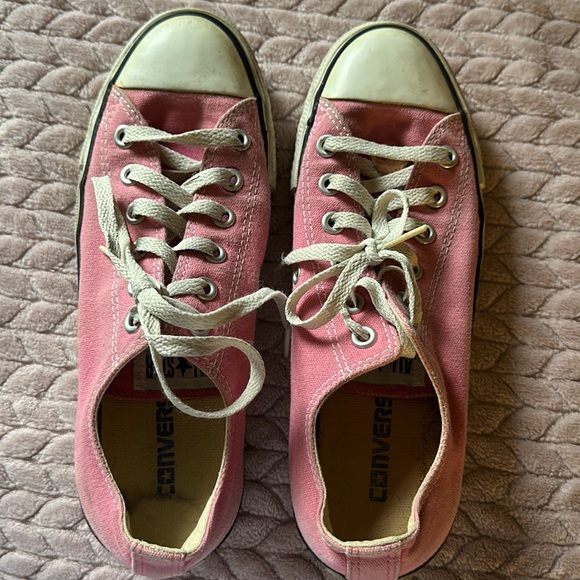 Converse unisex me s 6 women’s 8 All Stars pink cute hood condition sone wear - Picture 6 of 11